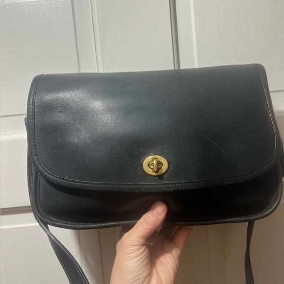 Vintage Coach City Bag: Black - Picture 12 of 12